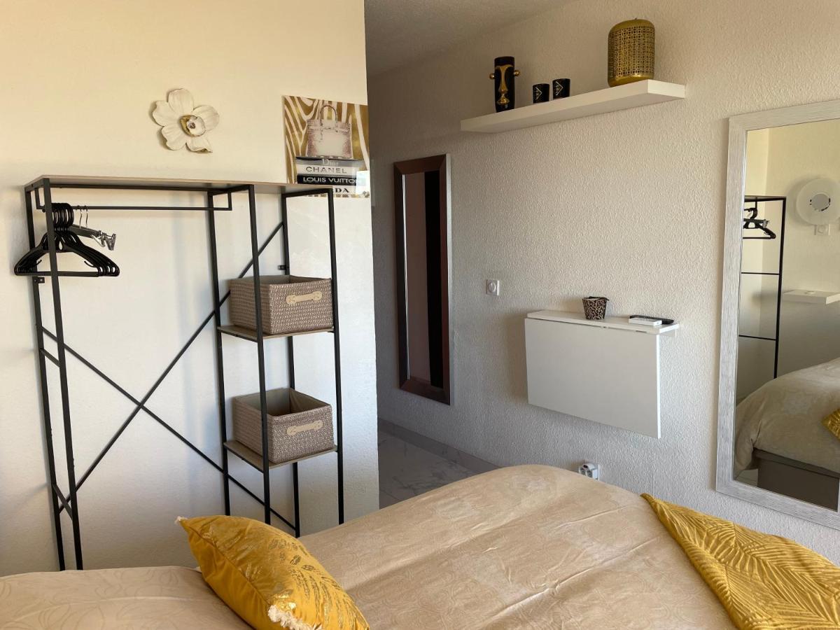 Showtime Naturiste Port Nature 6 Parking Prive Clim Ascenseur Vue Mer Agde Exterior foto